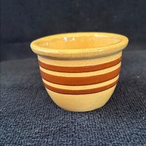 Seller Yelloware Brown Triple Stripe Custard Cup